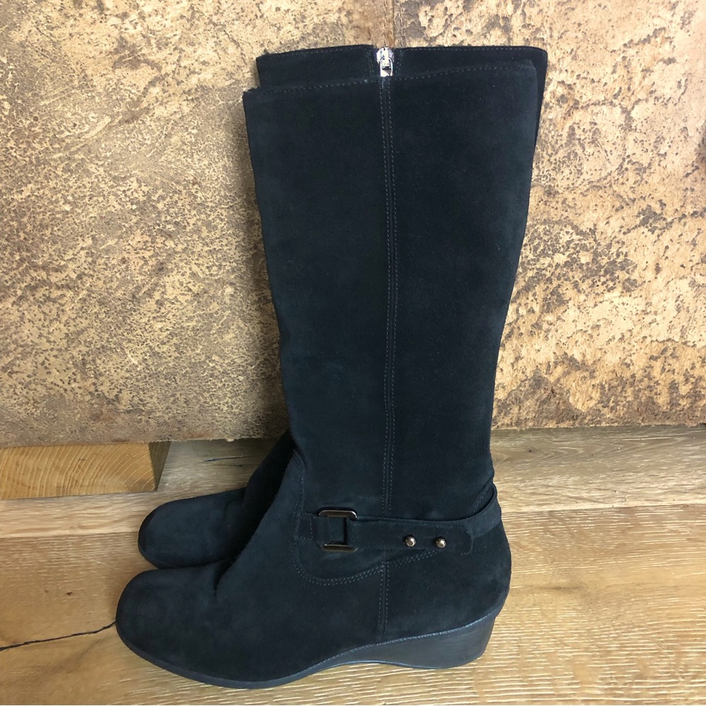 Aquatilia black suede shearling real fur lining boots size 7.5